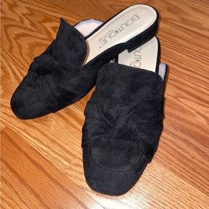 Womens Black Suede Slippers